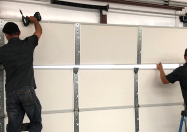 overhead garage door repair in Tarzana